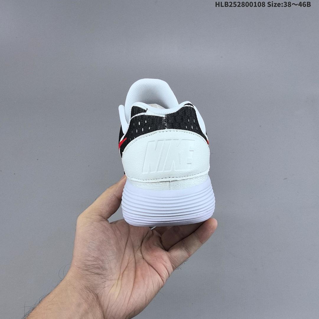 Nike Swoosh - foto 5